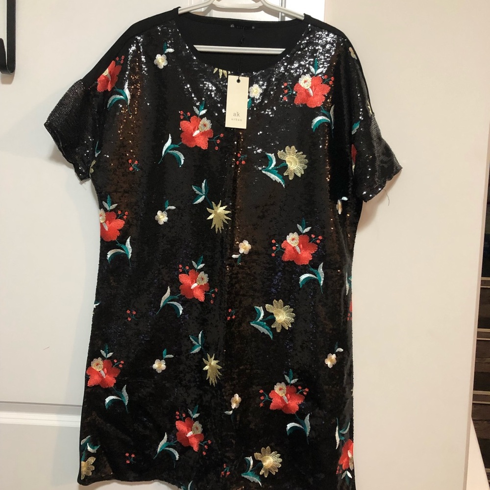 Boutique dress new with tag
